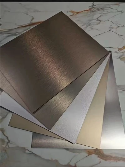 Wandpaneel aus Aluminiumblech